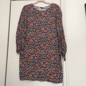 Old Navy floral shift dress